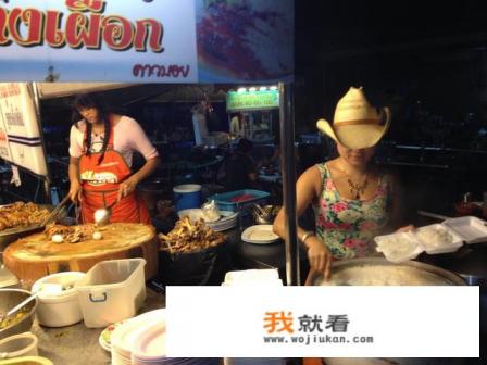 在清迈旅游时，如何合理安排古城的周边路线？