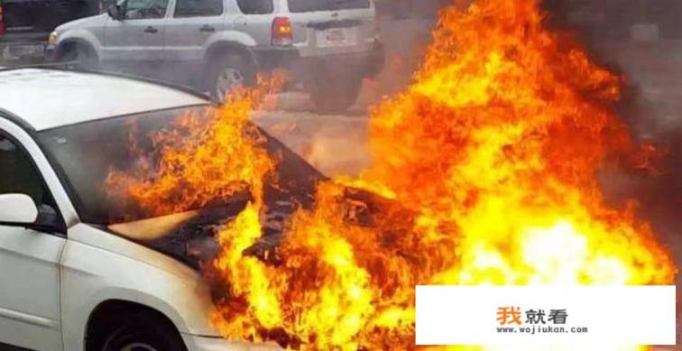 现在的新能源汽车发生碰撞,电池会爆炸吗?爆炸的威力有多大? 现在的新能源汽车发生碰撞,电池会爆炸吗?爆炸的威力有多大?