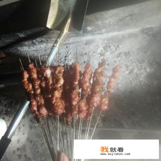 请做过的或者正在做的亲们来回答,火锅食材超市利润怎么样,加盟的坑不坑? 请做过的或者正在做的亲们来回答,火锅食材超市利润怎么样,加盟的坑不坑?