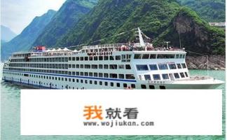 轮船是怎样从三峡下游是向上游的? 轮船是怎样从三峡下游是向上游的?