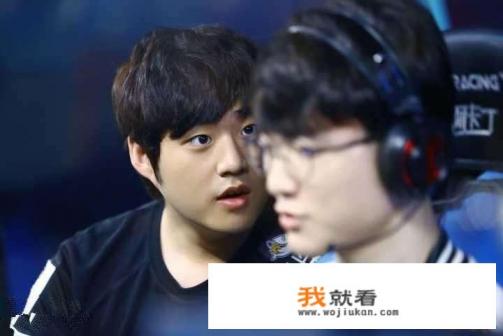 Bang在北美AD出装惹争议,观众吐槽“青铜都不这么出”,辅助是明演,怎么回事? Bang在北美AD出装惹争议,观众吐槽“青铜都不这么出”,辅助是明演,怎么回事?