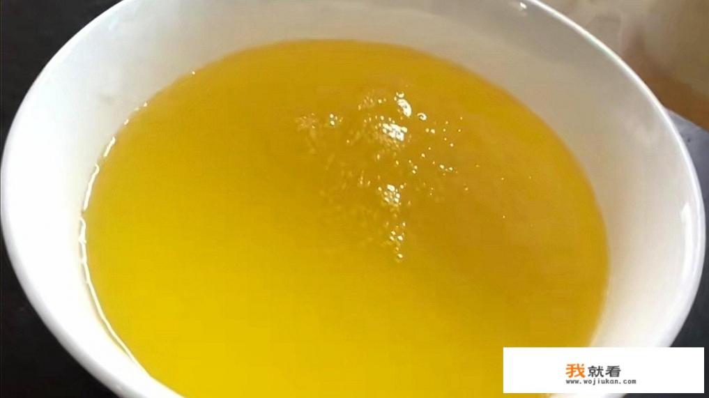 什么油炒菜最好吃?是花生油吗? 什么油炒菜最好吃?是花生油吗?