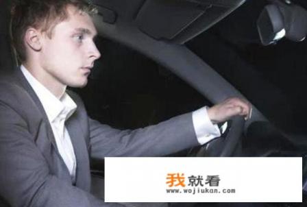 汽车换挡方法和摩托车一样吗？