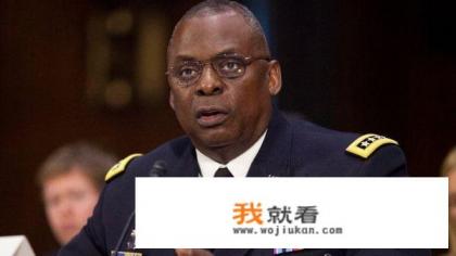 美国的国防部长是不是军人身份？为啥从没见过他穿军装？