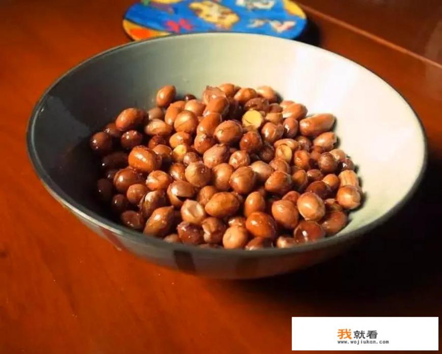 炸花生米怎样才酥脆,诀窍竟这么简单? 炸花生米怎样才酥脆,诀窍竟这么简单?