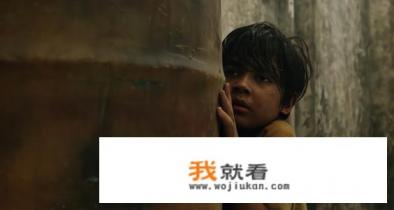 美国有一部科幻片魔字的电影全名是叫什么了？