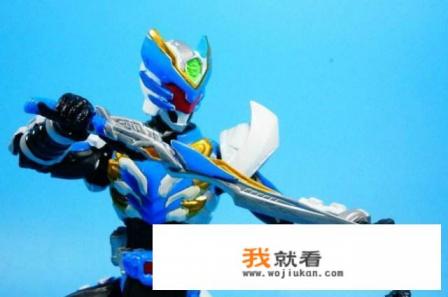 捕将后面的铠甲是什么? 捕将后面的铠甲是什么?