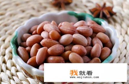 水煮花生米的做法？