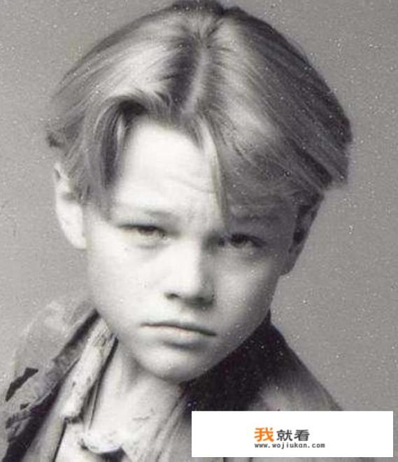 泰坦尼克号14号救生艇船长演员? 泰坦尼克号14号救生艇船长演员?