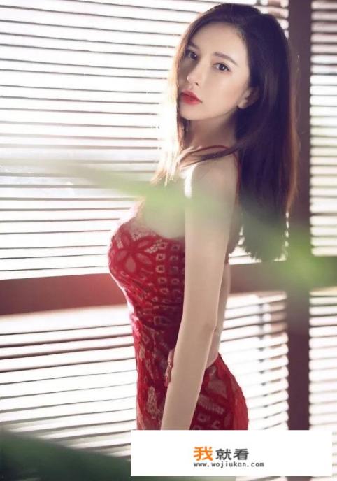 猫鼠游戏模特扮演者