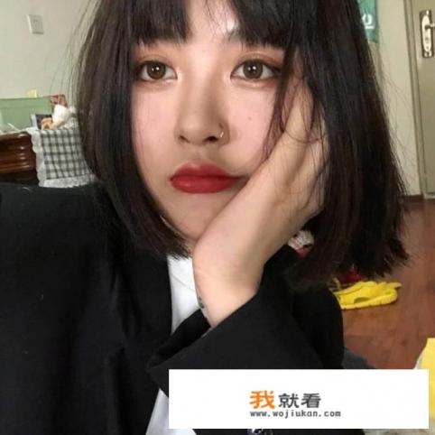 章泽天以一张奶茶妹妹的图片火起来,是不是故意炒作? 章泽天以一张奶茶妹妹的图片火起来,是不是故意炒作?