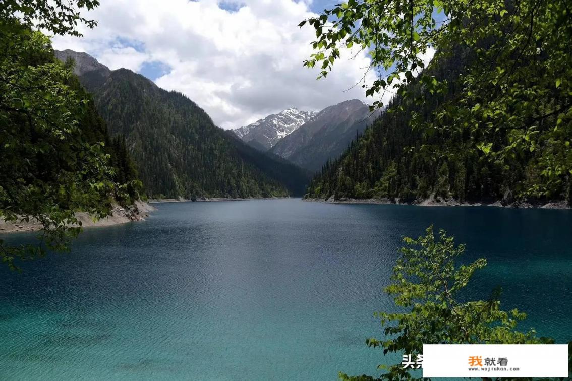 九寨沟五花海和五彩池有什么不同? 九寨沟五花海和五彩池有什么不同?