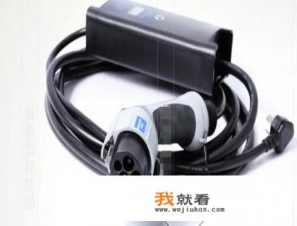 中华电动后视镜如何手动打开？