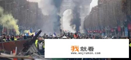 凯旋门哪位皇帝在位时建的？