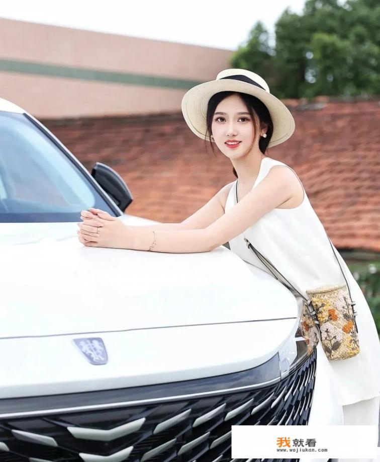 香车配美女下联？