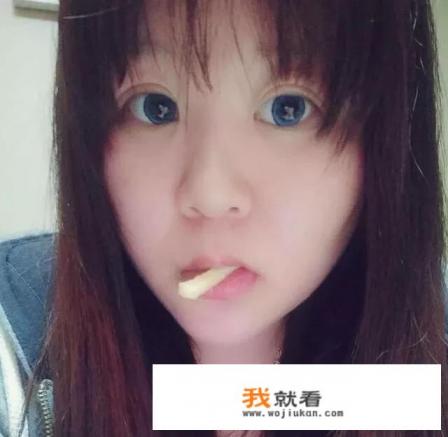 《刀塔2》的龙神透露胖头妹Axx将要去虎牙,那么baby半仙会去哪呢? 《刀塔2》的龙神透露胖头妹Axx将要去虎牙,那么baby半仙会去哪呢?