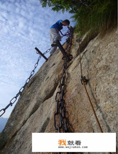 西岳华山以“险”著称，华山真的很陡峭吗？有多陡？