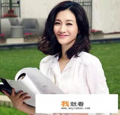 有哪些描写风韵犹存的中年妇人的句子? 有哪些描写风韵犹存的中年妇人的句子?