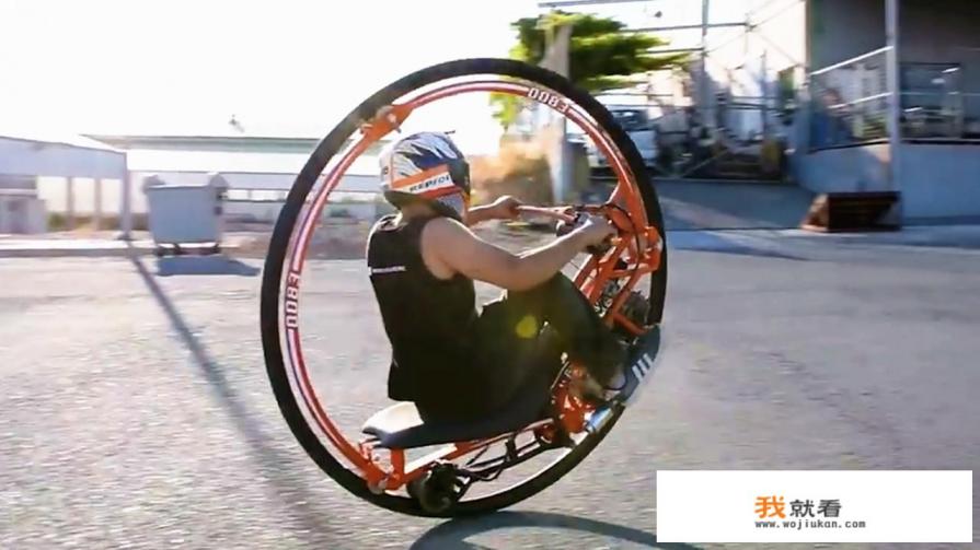 电影《黑衣人3》中男主角驾驶的独轮车，在现实中真的存在吗？其原理是什么？
