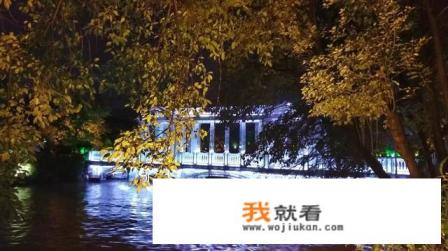 两江四湖停车攻略？