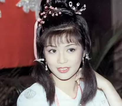 射雕英雄传有几部？求正确排序？