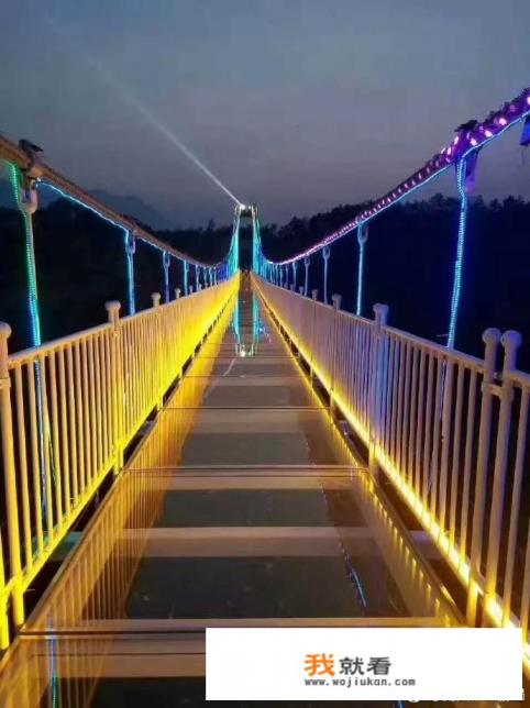 想自驾去莆田九龙谷，问下九龙谷那边有停车的地方吗？