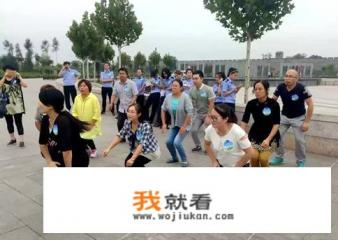 多人聚会的时候，适合玩什么游戏？