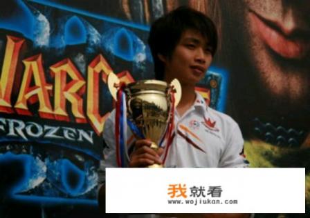 如何区分大型游戏和中型游戏？