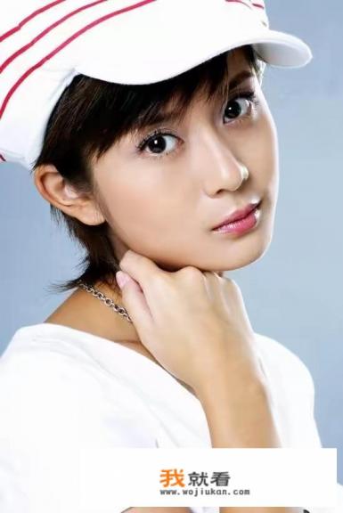 把悲伤留给自己，马永贞插曲是谁唱的？