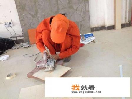 想自己贴地砖用什么切割工具最好？