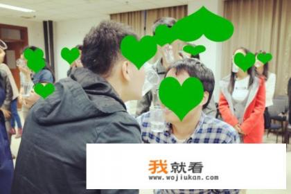 适合公司开早会玩的游戏有那些？