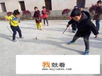 浅谈如何挖掘幼儿园民间游戏中的社会性价值？