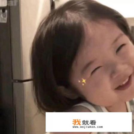 有没有可以捏脸的手机类养成游戏(注意是手机游戏)? 有没有可以捏脸的手机类养成游戏(注意是手机游戏)?