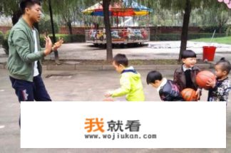 亲子游戏室内家庭互动? 亲子游戏室内家庭互动?