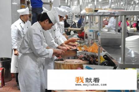 吃发霉的食物对身体有什么危害？